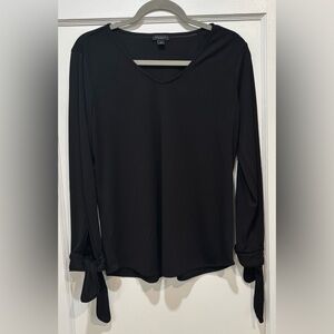 Black Ann Taylor top